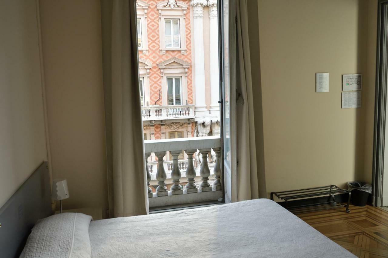 Check-Inn Rooms Genova Centro Génova Exterior foto